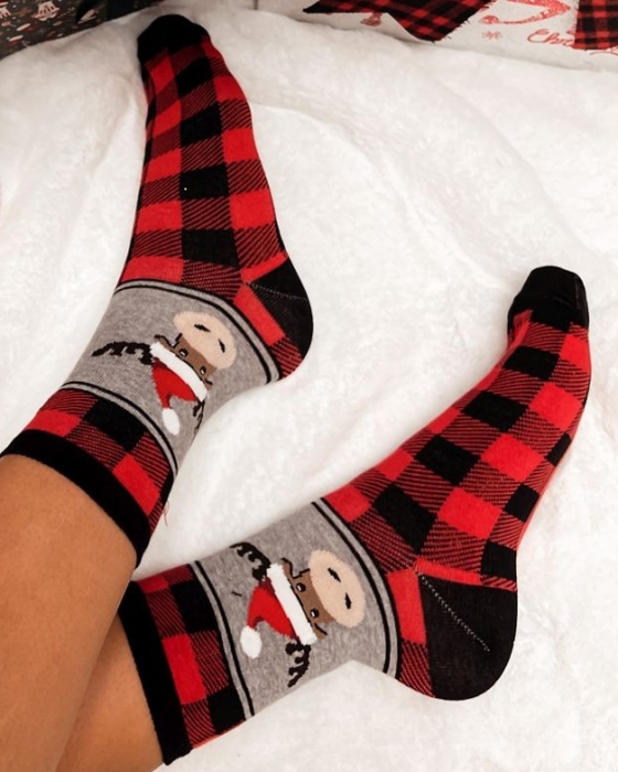 DÁMSKÉ VÁNOČNÍ PONOŽKY KOSTKA A SOB červené
