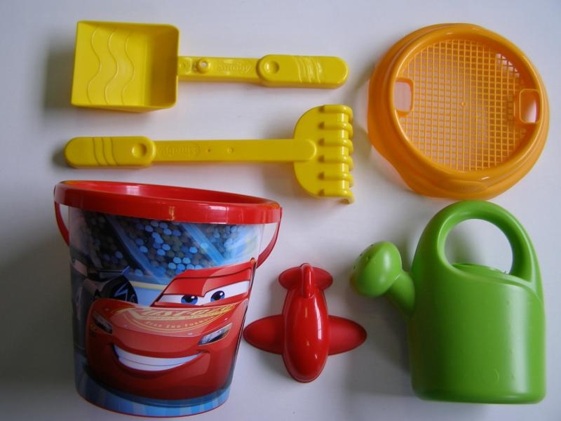 SADA NA PÍSEK S KONVIČKOU DISNEY CARS 3