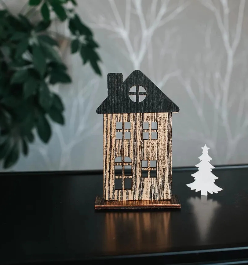 DEKORAČNÍ DOMEČEK 17cm