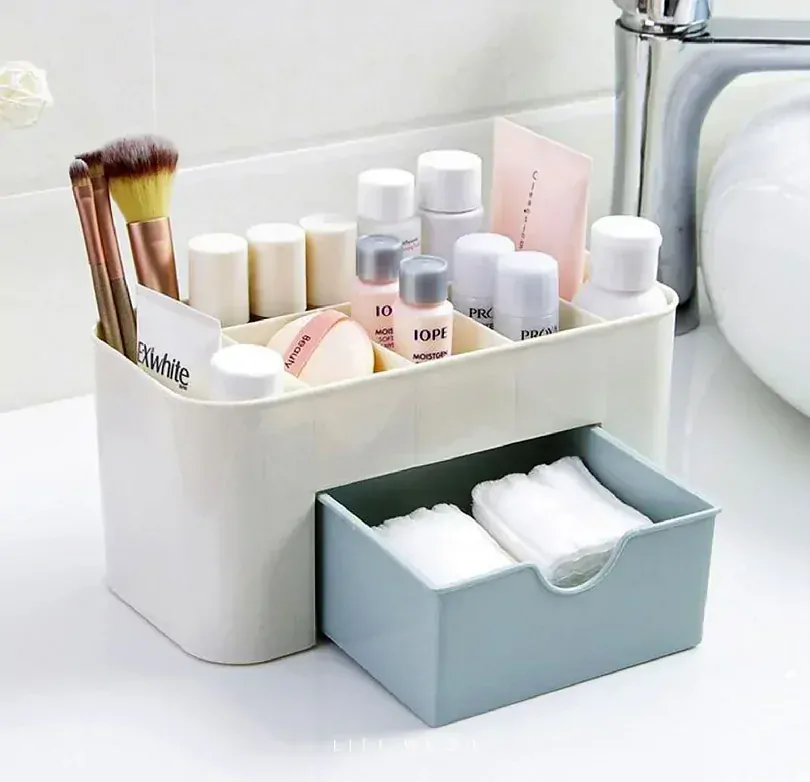 ORGANIZÉR NA KOSMETIKU, MAKE-UP, KANCELÁŘSKÉ POTŘEBY KRÉMOVÝ