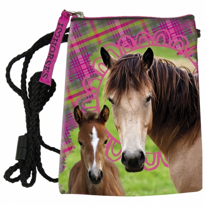 ZVÝHODNĚNÝ ŠKOLNÍ SET S AKTOVKOU KONĚ I LOVE HORSES 6 KS