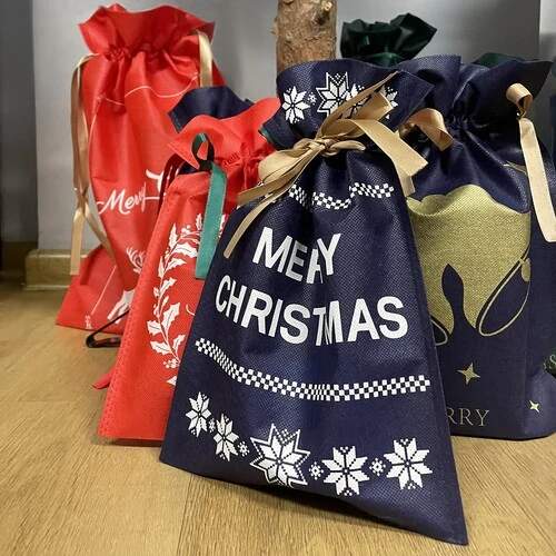 Ruhhy dárkové vánoční tašky sada 8 ks