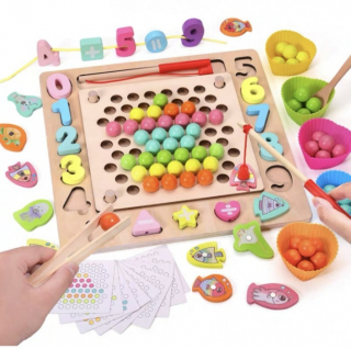 WOODEN TOYS DŘEVĚNÁ VÍCEÚČELOVÁ HRAČKA CHYTÁNÍ RYBIČEK