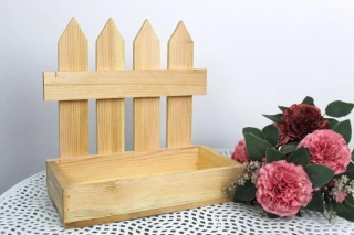 DEKORATIVNÍ DŘEVĚNÁ KRABIČKA PŘÍRODNÍ 29 CM